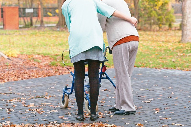 177433547372254_P19817298