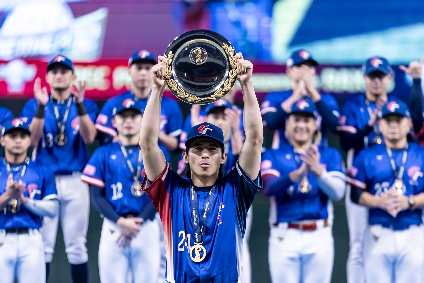 ALL_news_26C27_vViuzaucKA