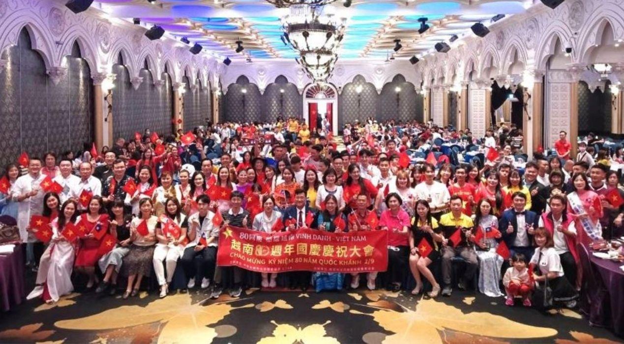 共襄盛舉｜萬通人力支持台越盃足球盛會