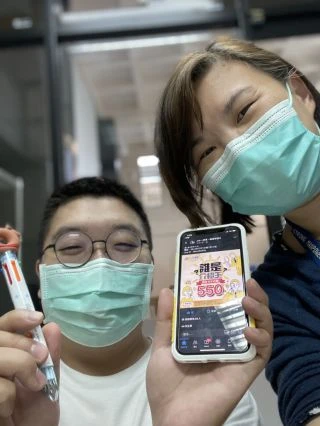 EFA09B66-1527-43F7-8B6F-F38AD8702A54-773x1030